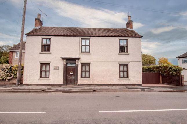 Detached house for sale in Wharf Road, Crowle, Scunthorpe