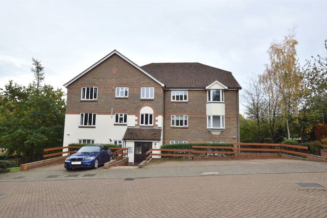 69 Bronte Court,, St. Annes Rise, Surrey photo 3
