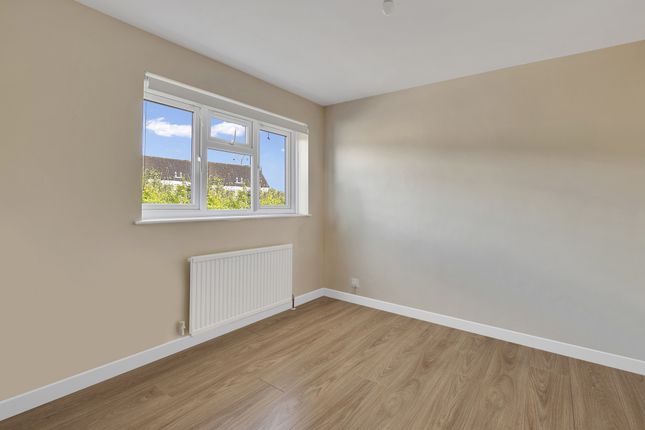 End terrace house for sale in Bennett Close, Cobham