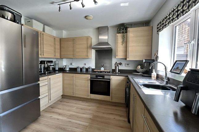 25, Dakota Drive, Calne photo 2