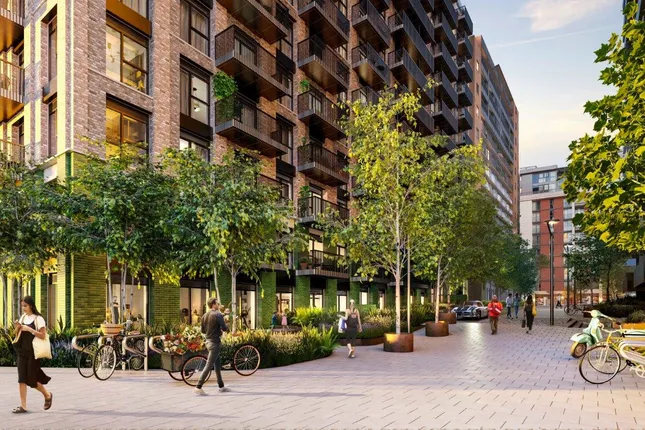 Riverside - Aqua Gardens Royal Eden Docks