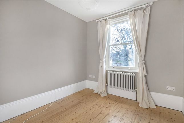 Terraced house to rent in Gloucester Road, London