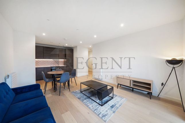 49, Flat 48, Royal Crest Avenue, London photo 4