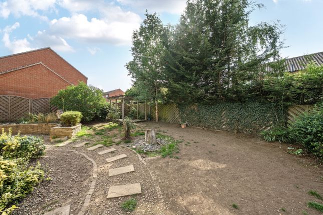 5, Hawthorne Close, Gainsborough photo 4