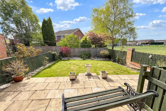 32, Hailstone Drive, North Yorkshire photo 3