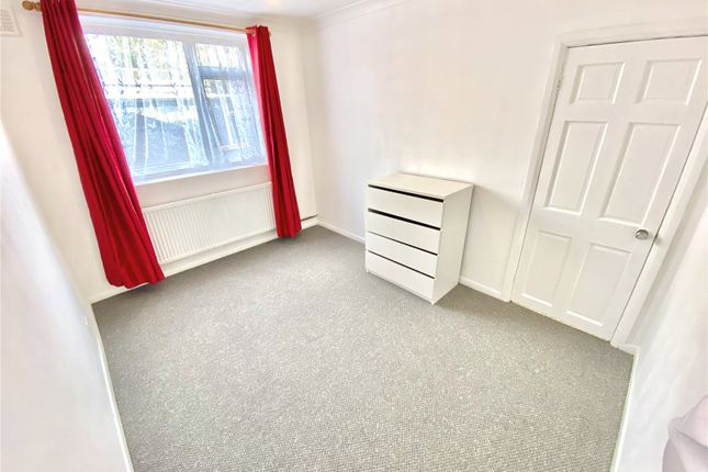 LABURNUM ROAD, HAYES photo 4