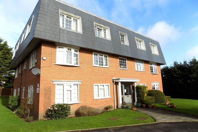 1-bed flat on 23 Hillside Court, Liverpool, £950/mo