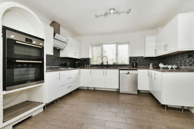 Detached house for sale in Duggers Lane, Braintree