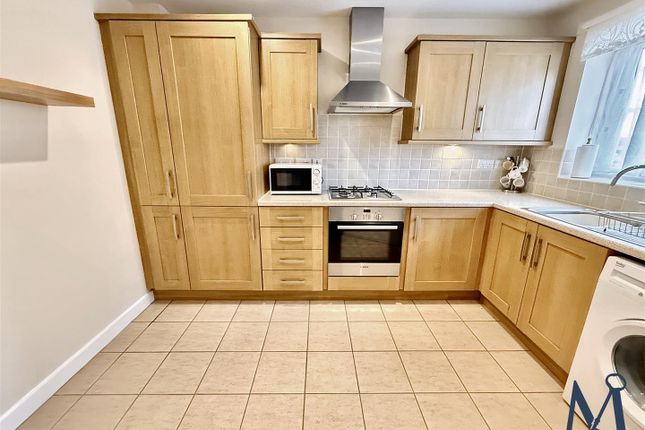 11, Eveden Close, Coalville photo 2