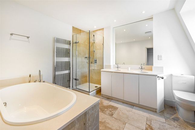 Flat E, 44, Lennox Gardens, London photo 4