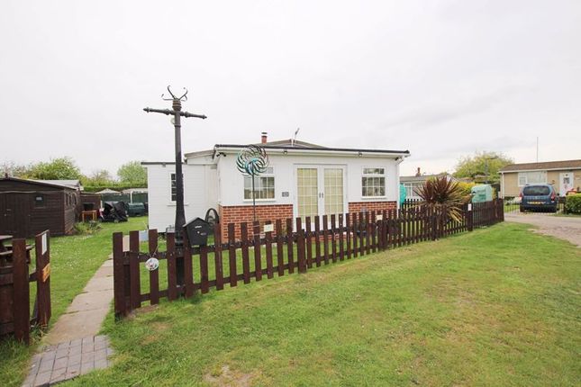 Thumbnail Detached bungalow for sale in Humberston Fitties, Humberston, Grimsby