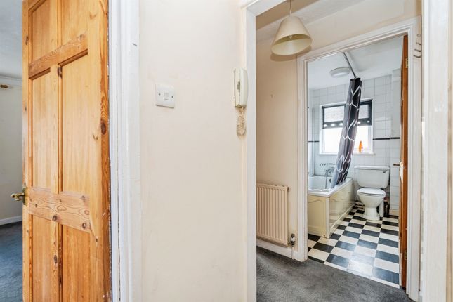 Flat 2, 15, Rumbridge Street, Southampton photo 4