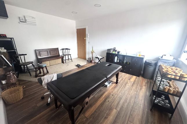 Studio house on Diamond Place, Suite 4 , 2 Sheepscar Court, 2 Sheepscar Court, Leeds, £495/mo