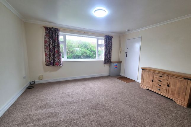 11 Beaumont Court, Elson Road, GOSPORT photo 3