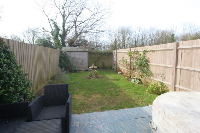 25, Pegasus Avenue, Southampton photo 2