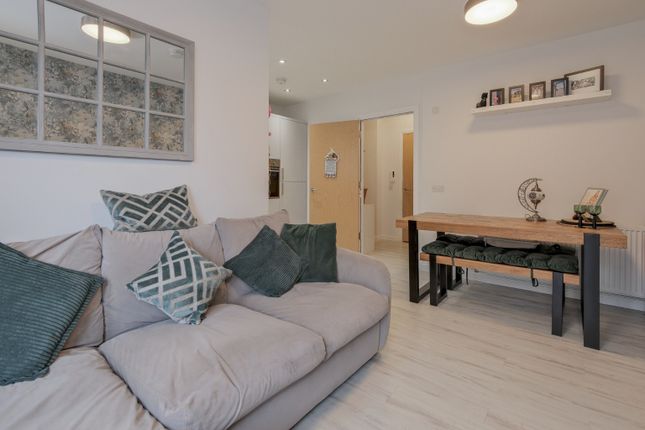 2/4 358 Pollokshaws Road, Strathbungo, Glasgow photo 4