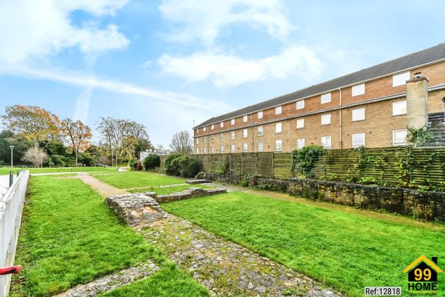 Flat for sale in Castle Quay, Bedford