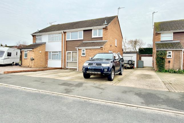 3, The Croftlands, Tewkesbury photo 2