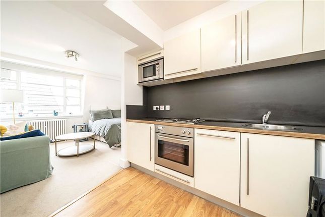 Studio flat on 819, Nell Gwynn House, London, £2,175/mo