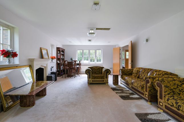 Watergate The Warren, Tadworth photo 4