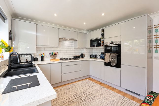 160 Bedowan Meadows, Newquay photo 2