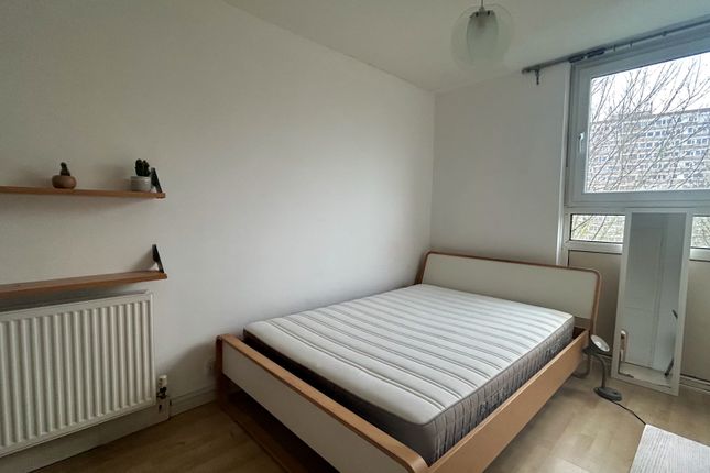 72, Ethelburga Street, London photo 2