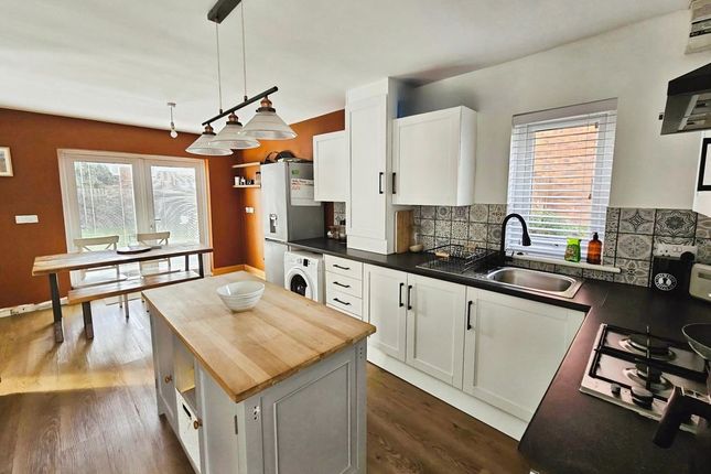 19, Ashington Drive, Choppington photo 2