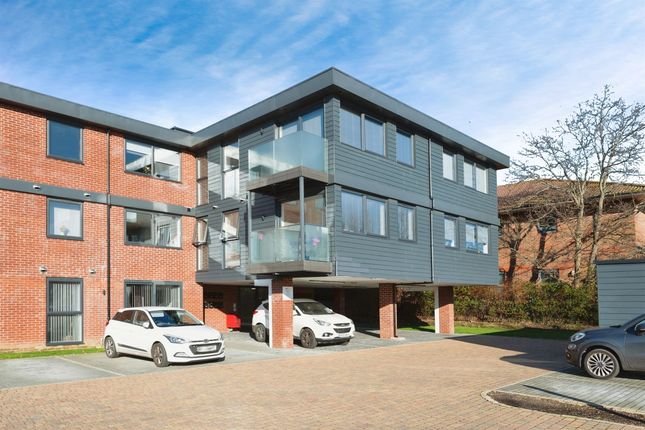Flat for sale in Leigh Road, Havant
