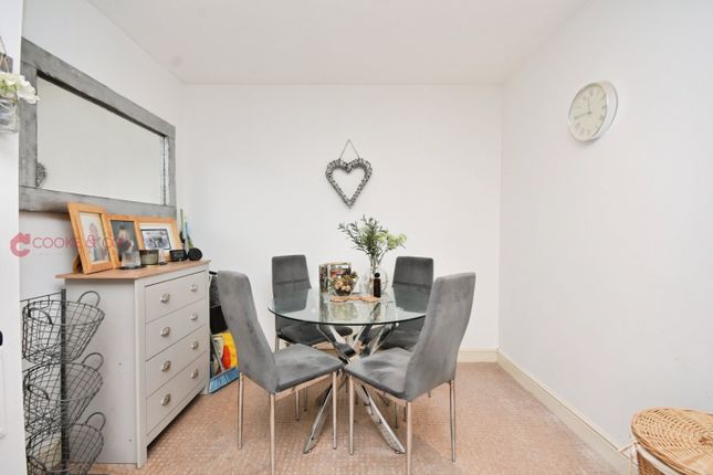 18, Stocking Road, Broadstairs photo 4