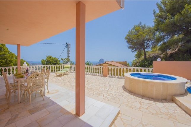 Villa for sale in 03710 Calp, Spain