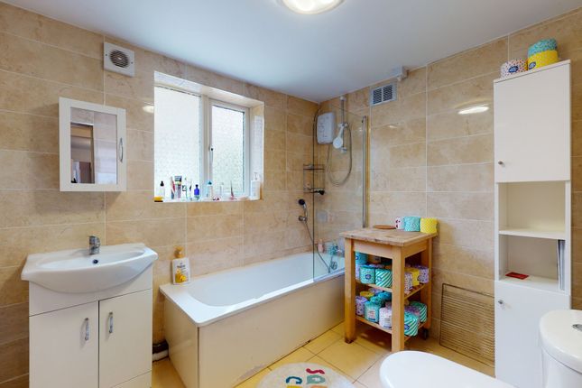 68, Romilly Road, London photo 4