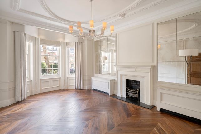 Thumbnail Terraced house for sale in Lygon Place, Belgravia, London