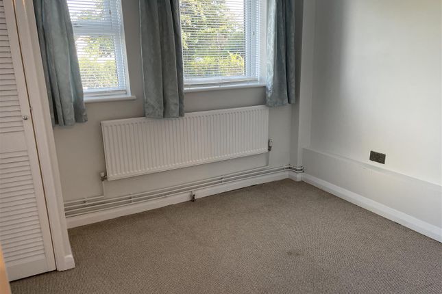 Ground Floor, 16, Godfrey Court, Longwell Green photo 4