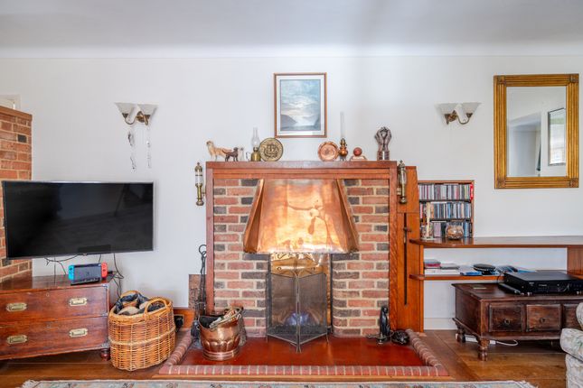 Brock Cottage, Compton Way, Moor Park, Farnham photo 5