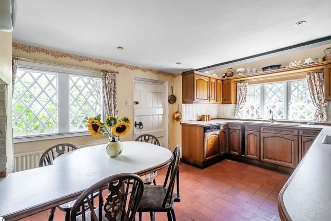 Stansted Cottage,, Tilburstow Hill Road, Godstone photo 4