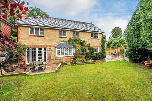 21, Warenne Heights, Redhill photo 4