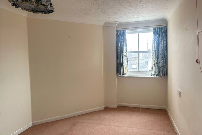 Flat for sale in Stockbridge Road, Chichester, West Sussex