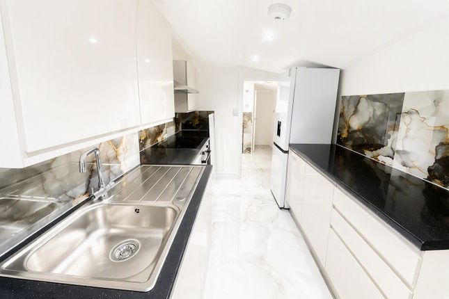 Room 2, Sidcup photo 4