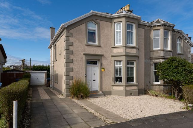 9 Holm Street, Carluke photo 3