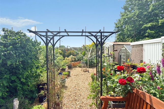 18, Wellington Grove, South Yorkshire photo 2