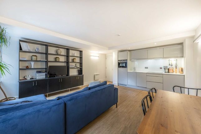 Thumbnail Flat for sale in Red Lion Square, Wandsworth High Street, London