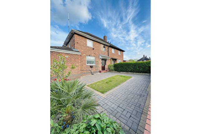 Thumbnail Semi-detached house for sale in Bowden Wood Road, Sheffield