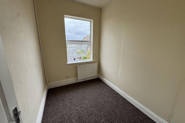 466 High Road Leyton, Leyton photo 3