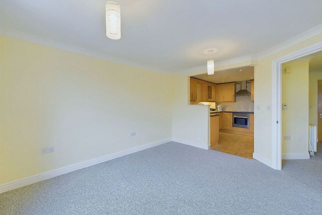 Rotary Lodge, 32,Flat 26, St. Botolphs Road, Worthing photo 3