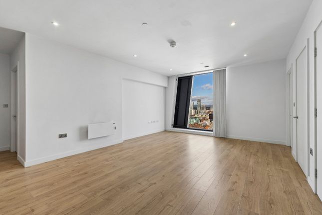 Flat 163,,, Axis Tower, Manchester photo 2