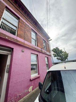 1-bed flat on 7a, Baronet Street, Derry, £700/mo