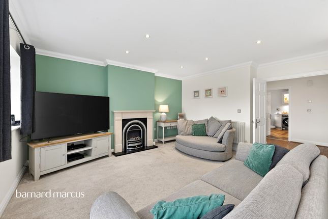 5, Grosvenor Mews, Epsom photo 4