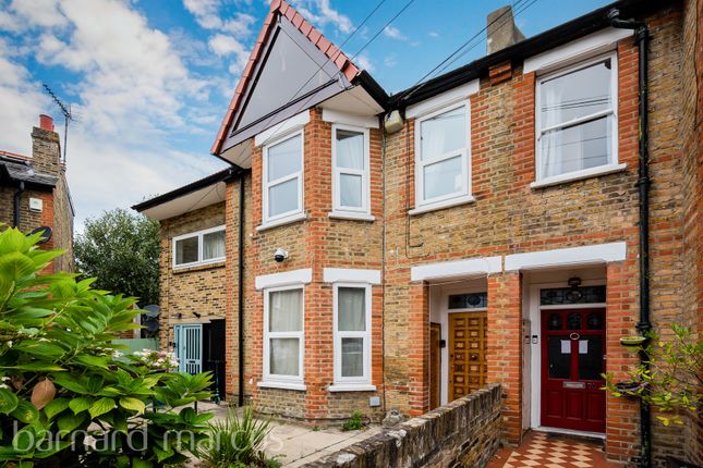 Thumbnail Flat to rent in Gordon Avenue, St Margarets, Twickenham