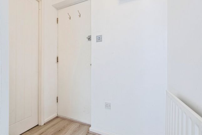 22, Cromwell Road, Letchworth Garden City photo 4