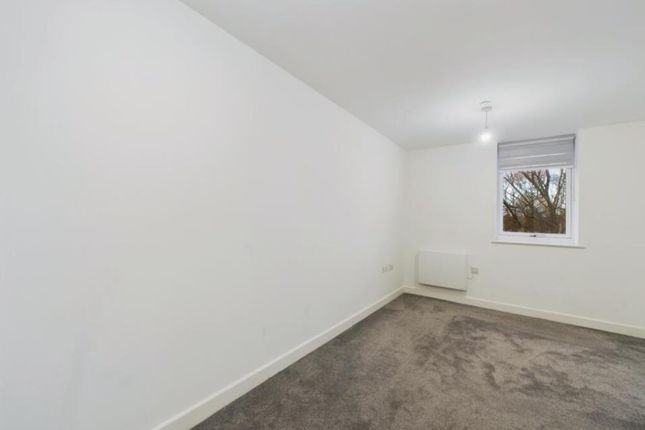 Flat 2, Clifton House, Peterborough photo 4